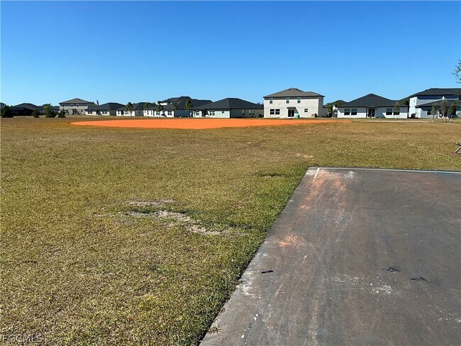 Building Photo - 17236 Cantu Ct