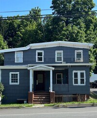 Building Photo - 16 N Main St