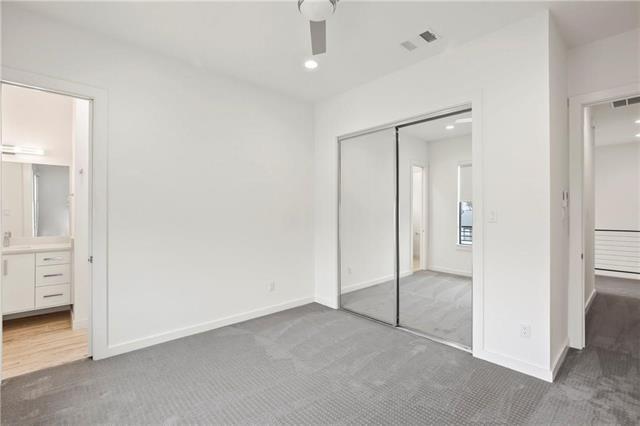 Building Photo - 2329 Vagas St