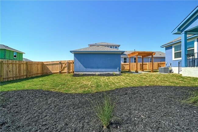 Building Photo - 2924 Sage Ranch Dr