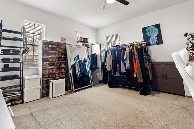 Building Photo - 520 Lanark Ct