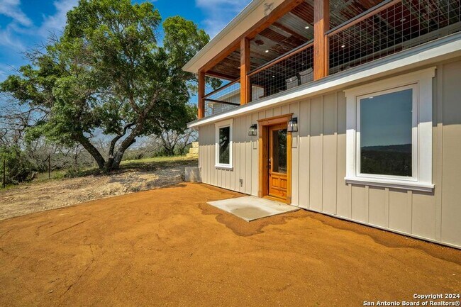 Building Photo - 111 Stony Hills Rd