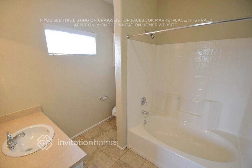 Building Photo - 41410 Juniper St