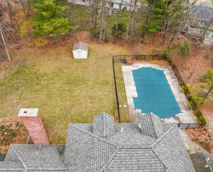 Building Photo - 1 Glenbrook Rd