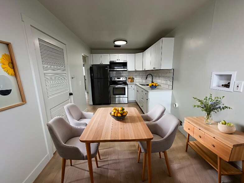 Building Photo - 1340 S 200 E