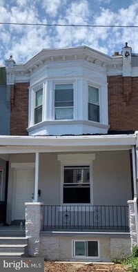 Building Photo - 1332 S Lindenwood St