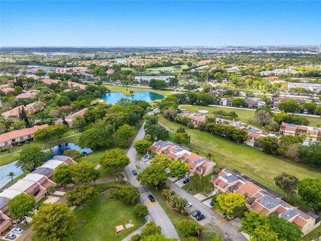 Building Photo - 10137 Costa Del Sol Blvd