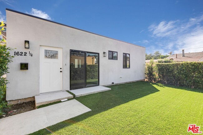 Building Photo - 1622 Morton Ave