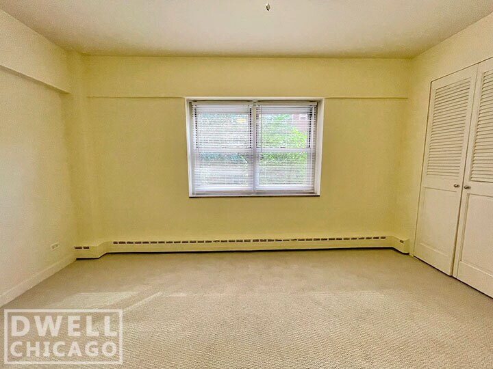 Building Photo - 4950 N Marine Dr