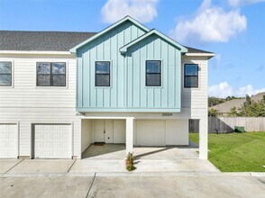 Building Photo - 3238 Frying Pan Place