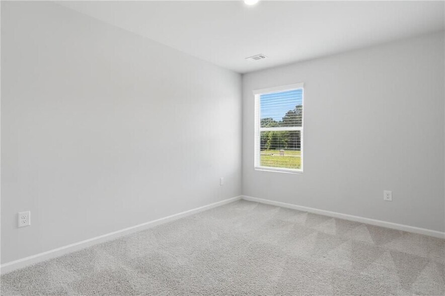 Building Photo - 157 Vlg Grn Dr NW
