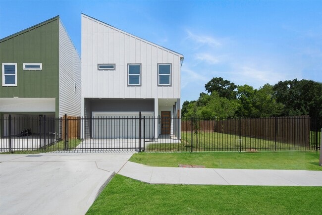 Building Photo - 9311 Jutland Rd