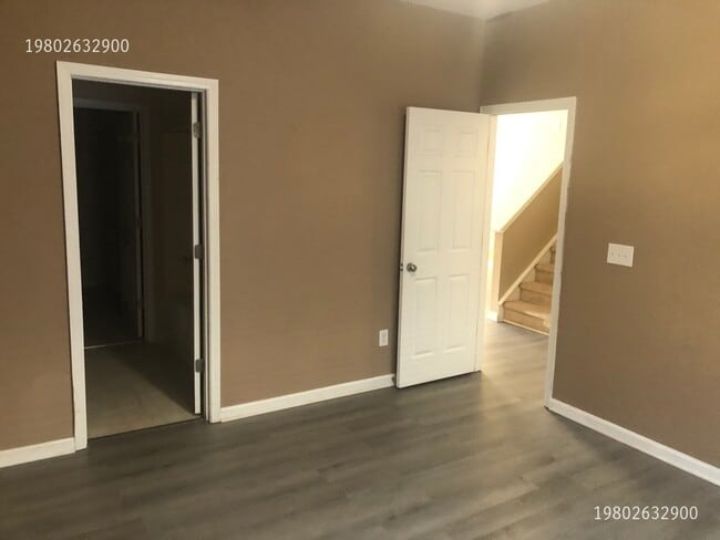 Building Photo - 10334 Stineway Ct