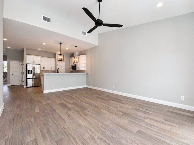 Building Photo - 1156 Windjammer Dr