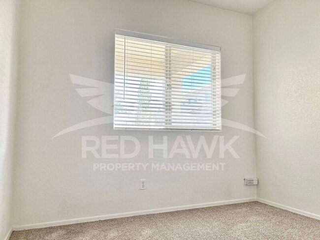 Building Photo - 852 E Runaway Bay Pl