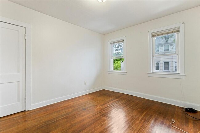 Building Photo - 63 Trenton St