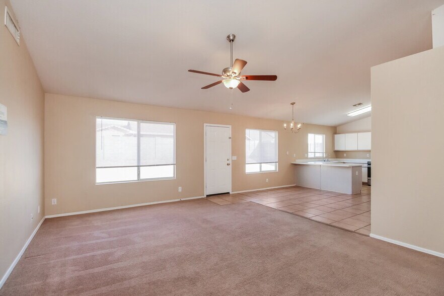 Building Photo - 8046 E Fairfield St