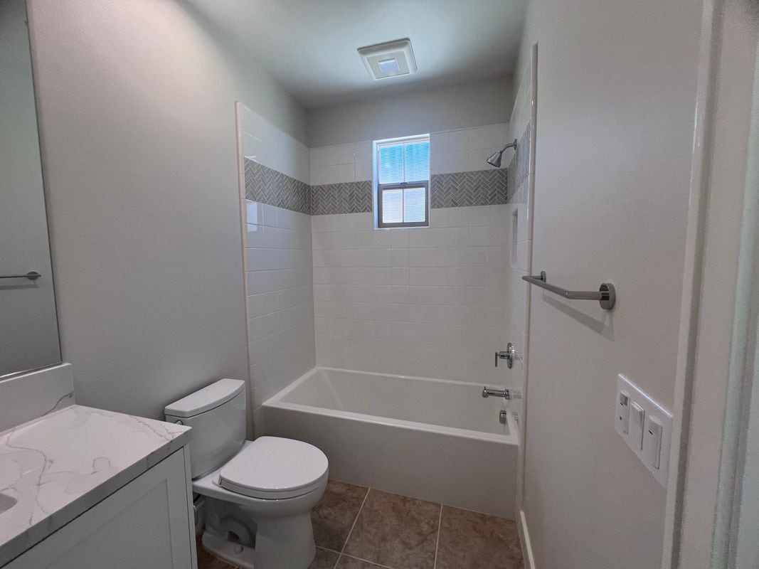 Building Photo - 128 Sugar Brush