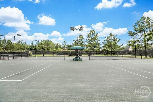 Building Photo - 145 Binscombe Ln