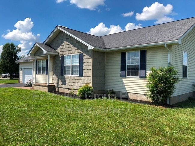 Building Photo - 275 Oxmoor Dr