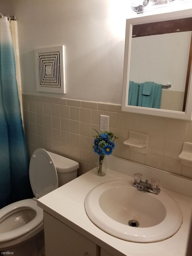 1 br, 1 bath Condo Falls Mill 150 Yantic St Norwich CT 06360