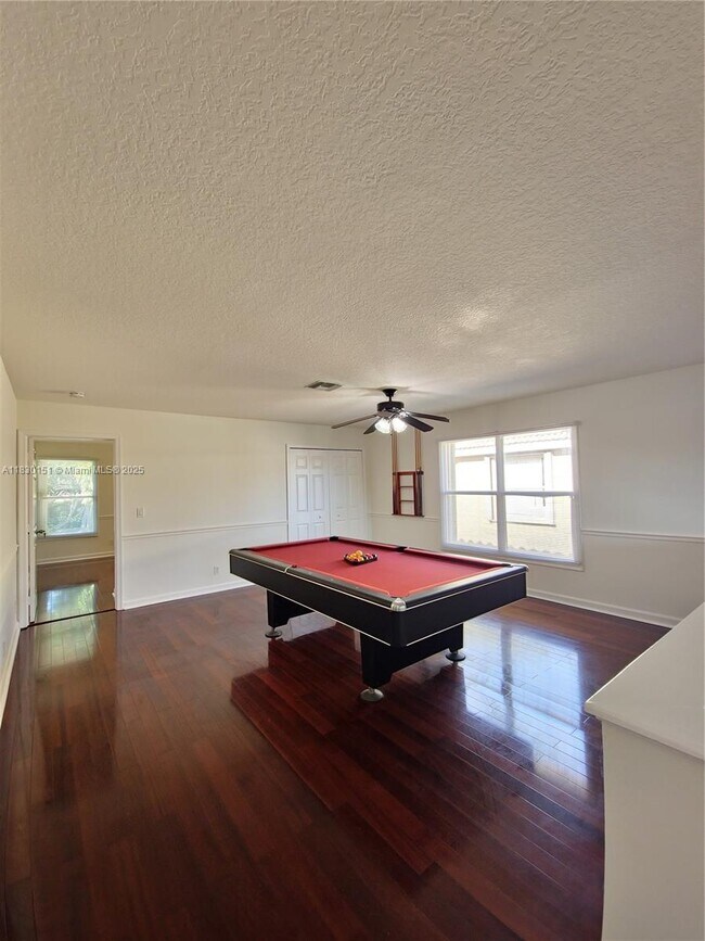 Building Photo - 7044 Brunswick Cir