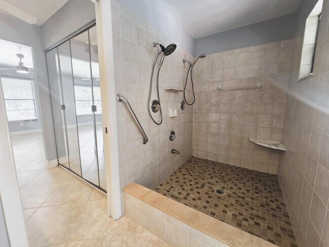 Building Photo - 14611 SW Sonora Terrace