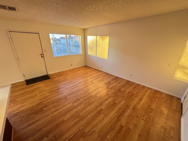 Building Photo - 155 Westminster Way