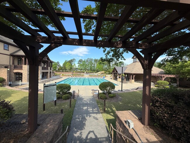 Building Photo - 8506 Quarton Dr