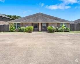 Building Photo - 3609 Oldenburg Ct
