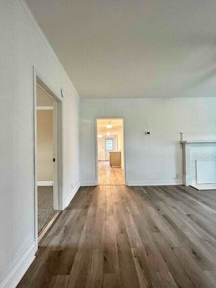 Building Photo - 1404 Fieldcrest Rd