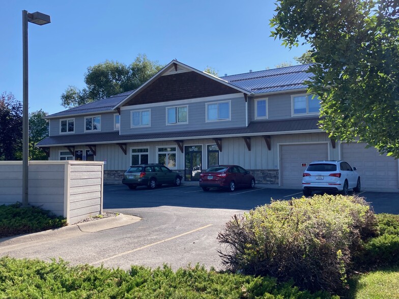 Building Photo - 607 Professional Dr