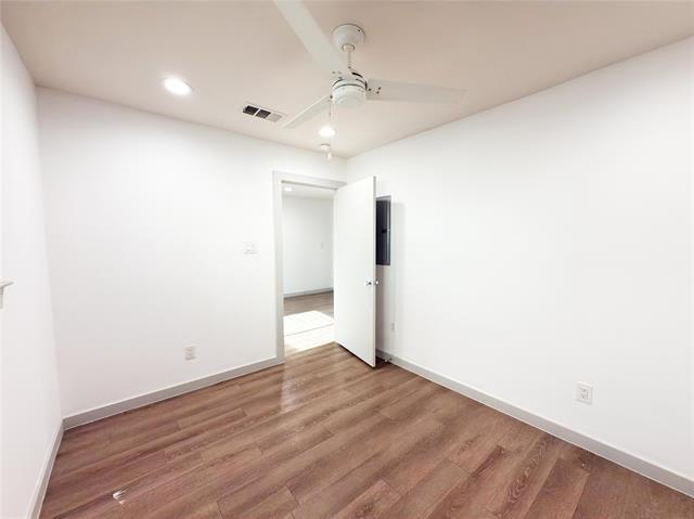 Building Photo - 4526 Munger Ave