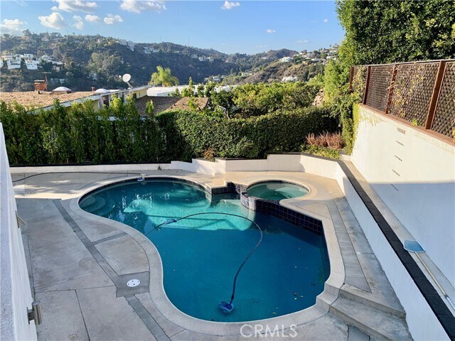 Building Photo - 7811 Electra Dr