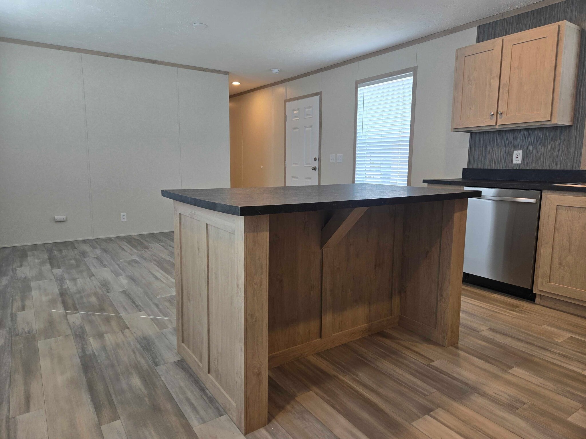 Building Photo - 52792 S Zacharias Ct