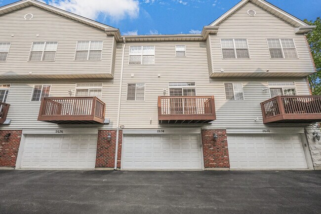 Building Photo - 2634 Blakely Ln
