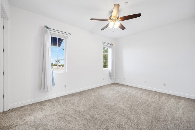 Building Photo - 824 Virginia Gardens Dr