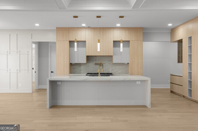 Building Photo - 407 Thunder Rd