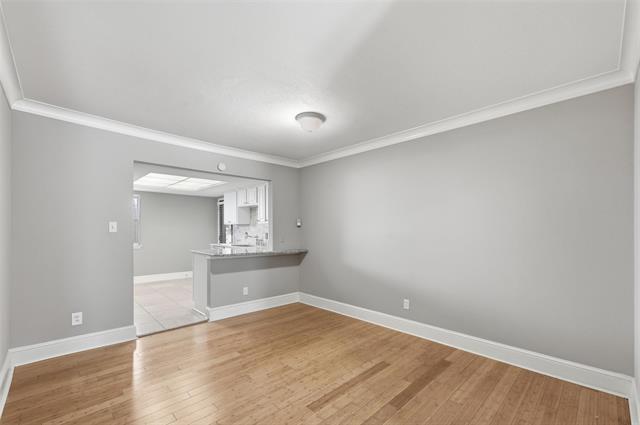 Building Photo - 7807 Meadow Park Dr