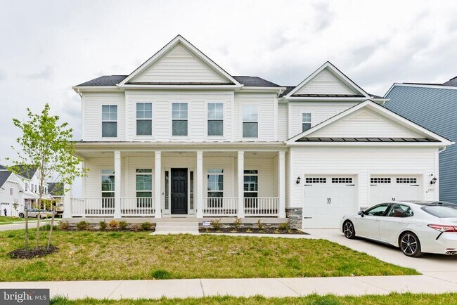 Building Photo - 402 Mdw Crk Dr