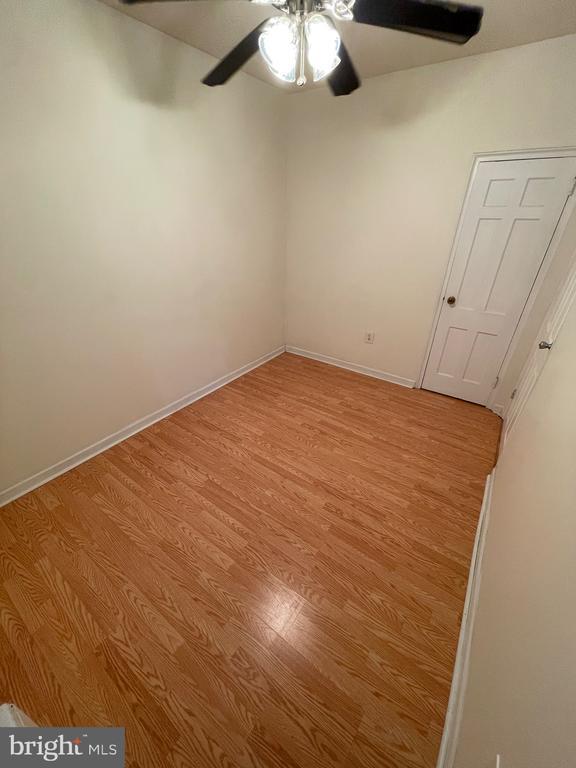 Building Photo - 633 Beulah Pl