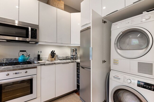 Building Photo - 35 Union Pk