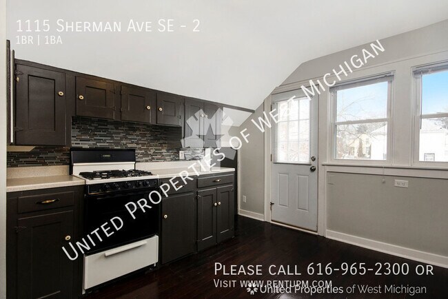 Building Photo - Available Now | Spacious One Bedroom Apart...