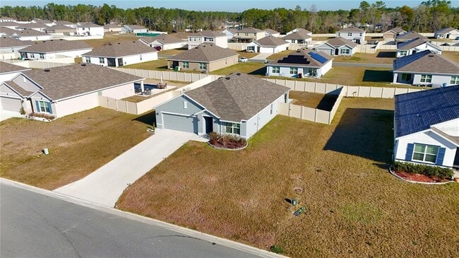 Building Photo - 7011 SW 136th Ln