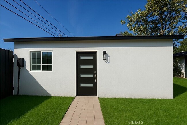 Primary Photo - 9127 Woodley-9127