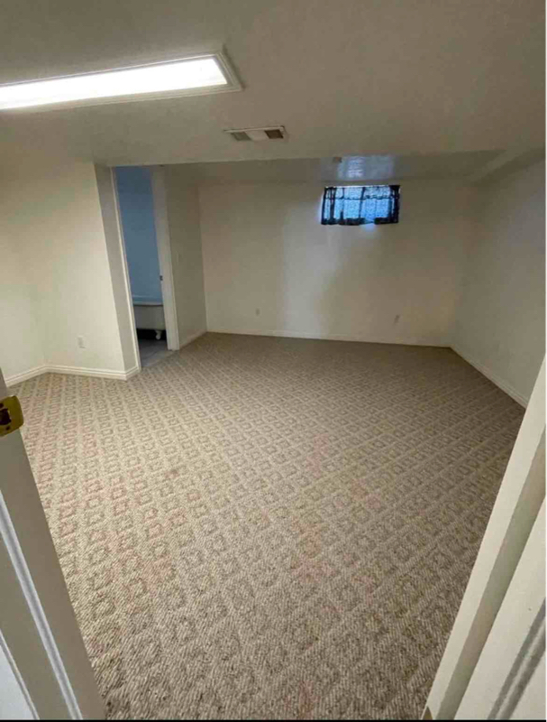 Building Photo - 5185 1150 W