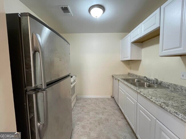 Building Photo - 5849 Eagles Crossing Ln
