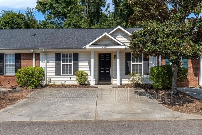 Primary Photo - 2019 Emerald Bay Dr