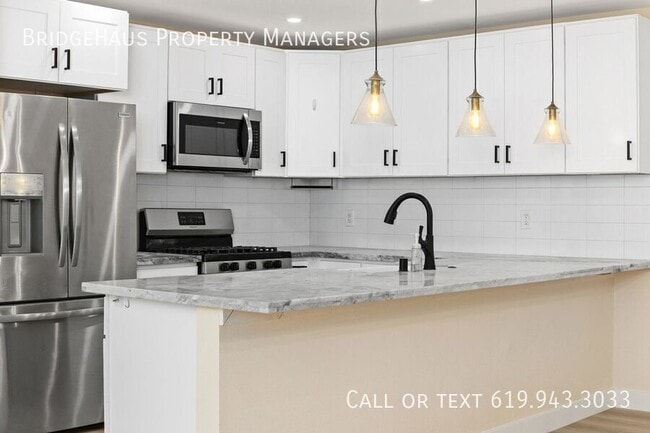 Building Photo - 4776 Yuma Ave