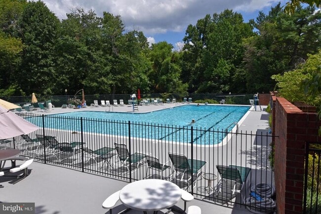 Building Photo - 7721 Tremayne Pl